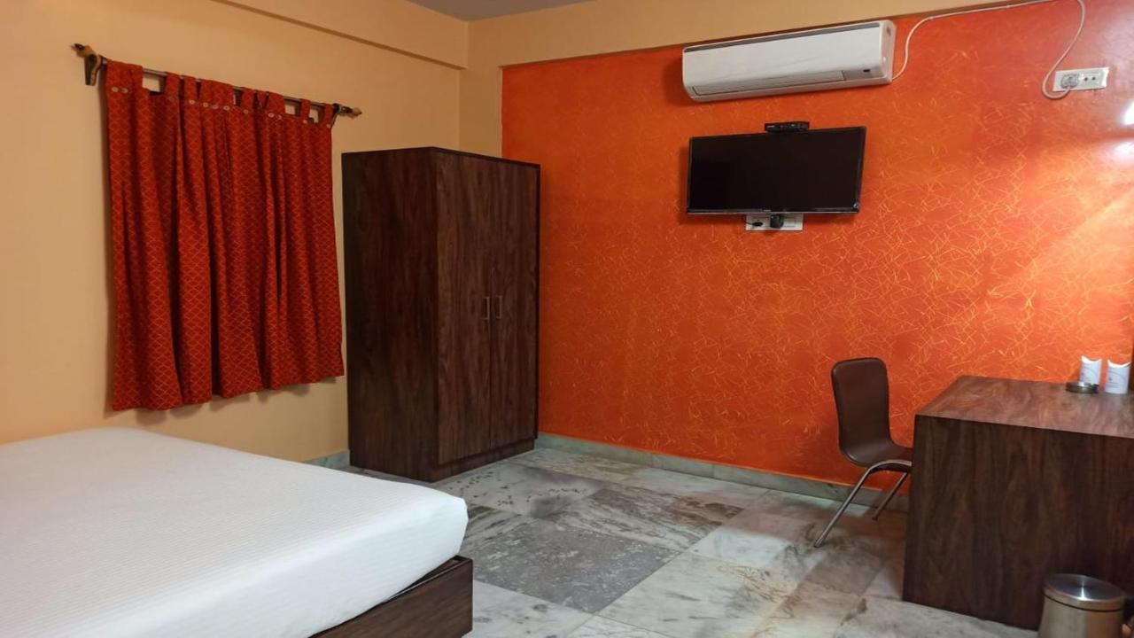 Hotel Aloka Residency Kalkuta Zewnętrze zdjęcie