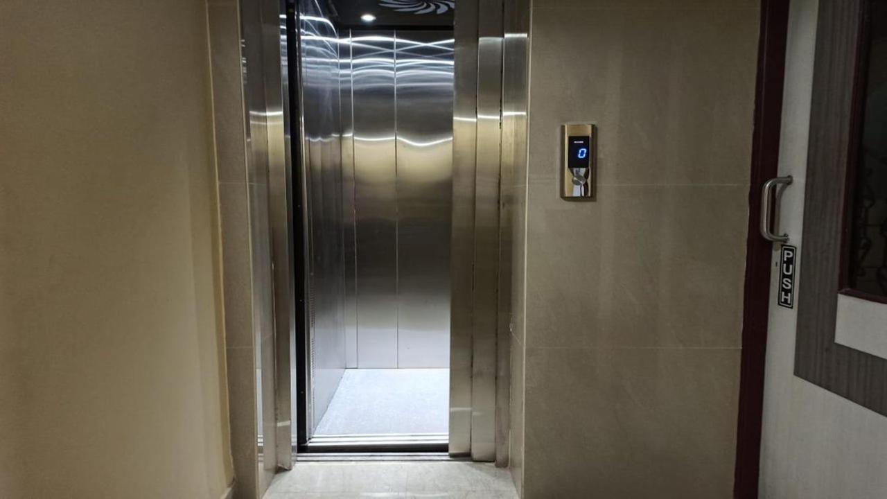 Hotel Aloka Residency Kalkuta Zewnętrze zdjęcie